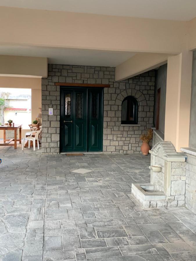 קאלאבאקה Divine Meteora Luxury Midtown Apartment מראה חיצוני תמונה